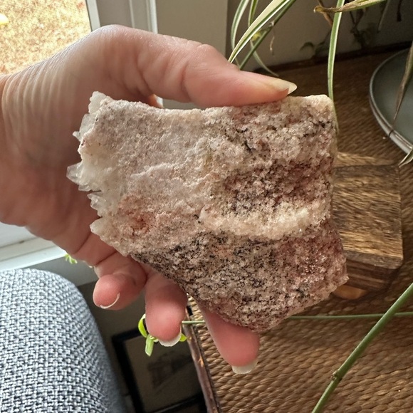 Clear Quartz Crystal Cluster BEST HEALING CRYSTAL 0.62 pounds - Picture 9 of 11